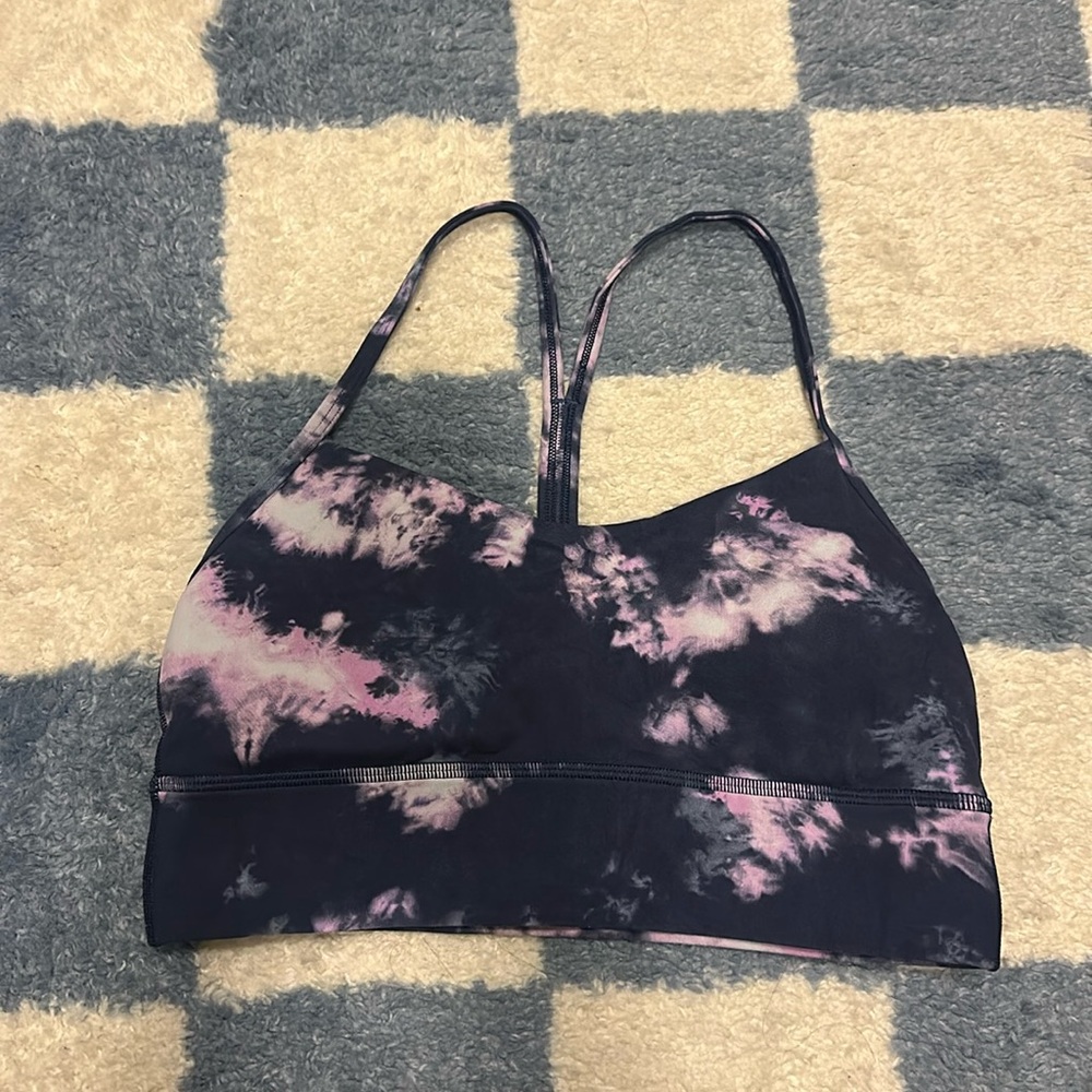 Lululemon sports bra